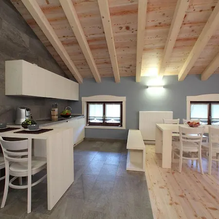 Zoncolan Apartments Sutrio Exterior photo